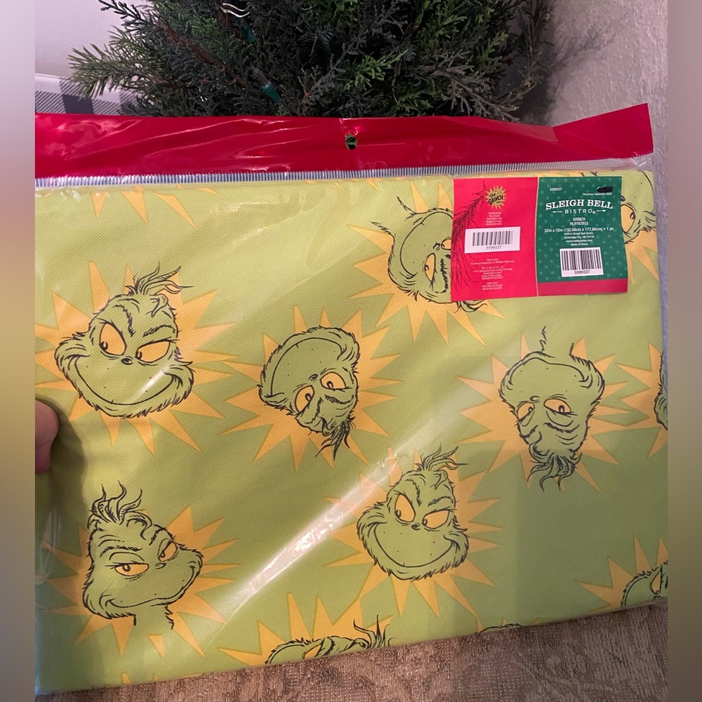 The Grinch Vinyl Tablecloth